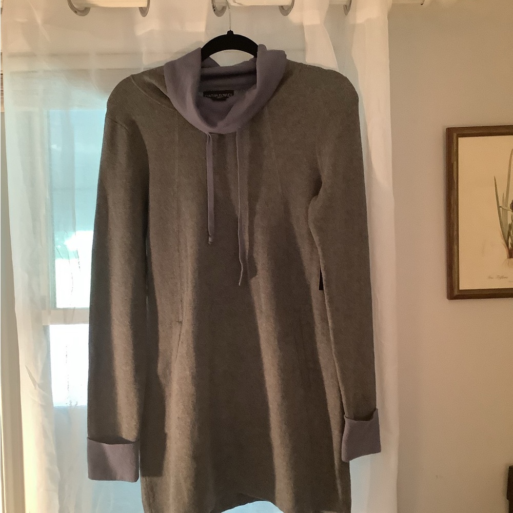 Cynthia Rowley Casual tunic top size medium. NWTS